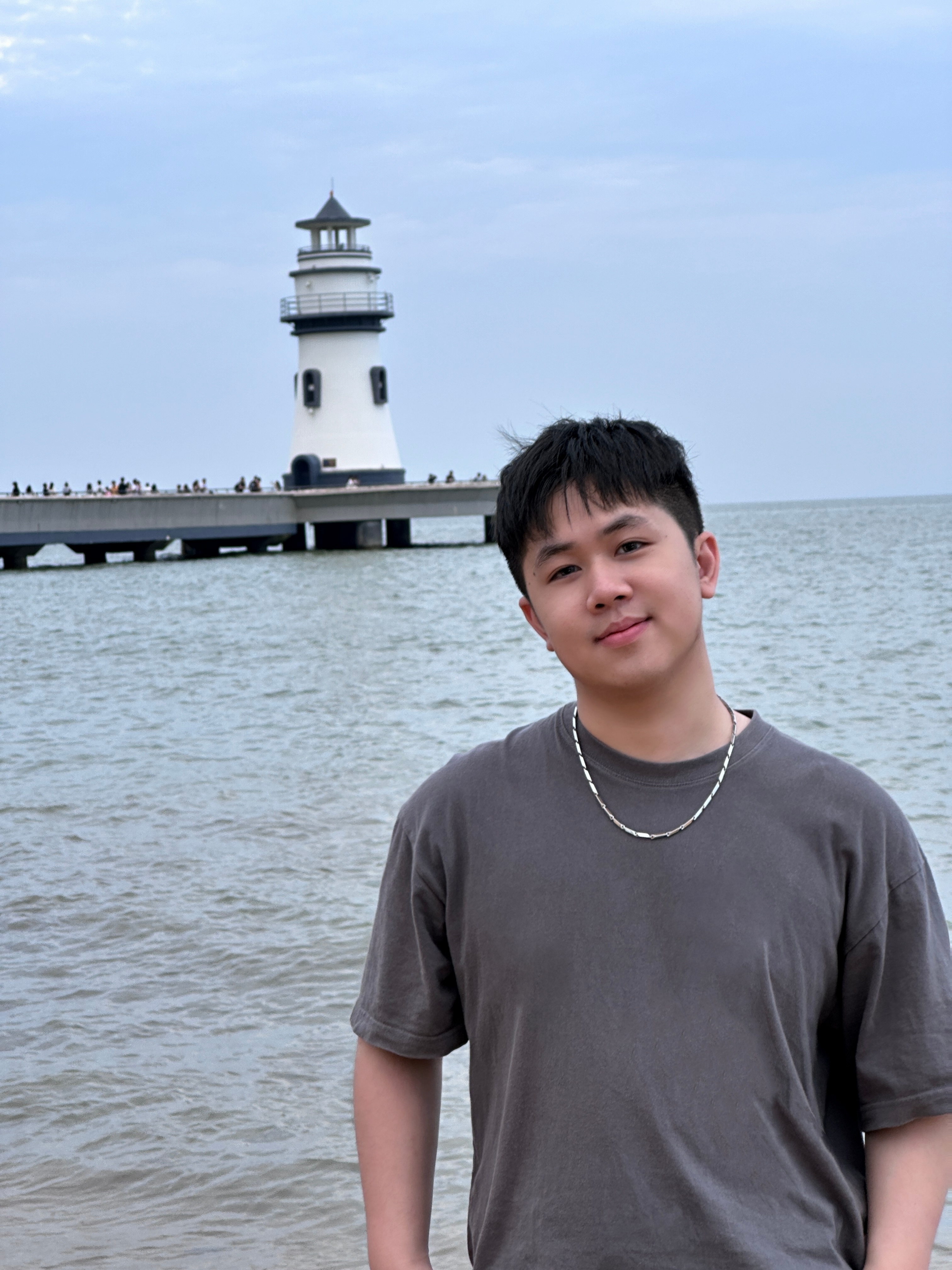 Tianze Li portrait